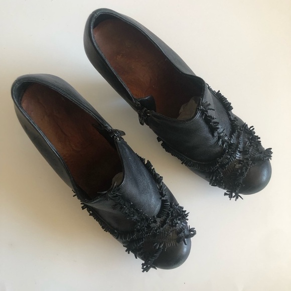 Chie Mihara Atino Fringe Ankle Booties - Picture 6 of 16